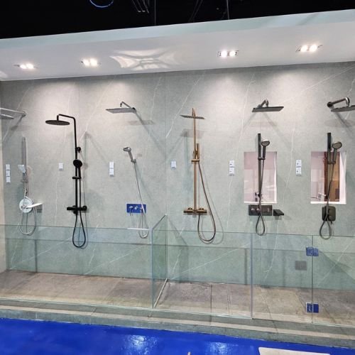 Gallery_tempered glass railing product showroom image Gallery_tempered glass railing product showroom image